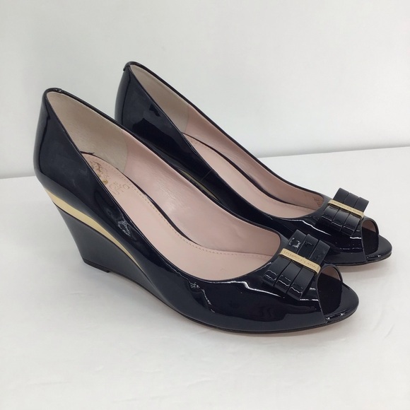 Vince Camuto Veny Patent Leather Open Toe Wedge Heel Black NWT Size 8 - Picture 3 of 11